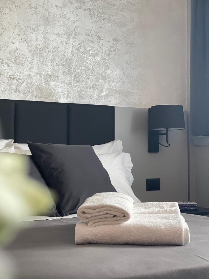 Tranquillo Uptown Lecce Hotel Kültér fotó